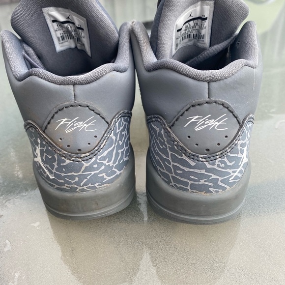 Jordan Flight Origin 2 BP Size 11C  Cool Grey/White-Wolf Grey 705161-003 - Picture 9 of 9
